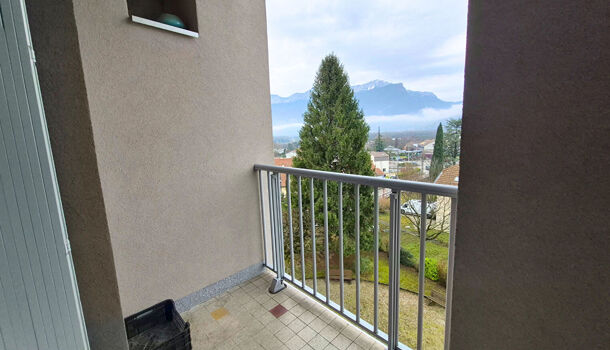 Appartement 3 pièces  à louer Voreppe 38340
