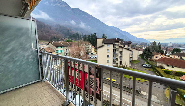 Appartement 3 pièces  à louer Voreppe 38340