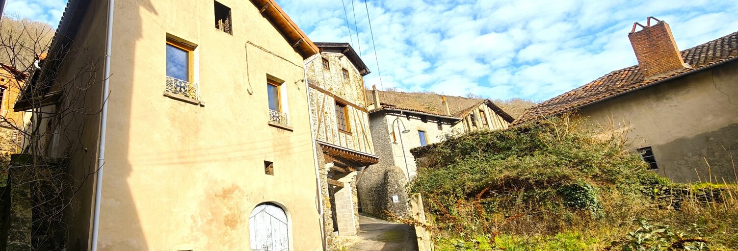 Maison 4 Pièces 118 m² à vendre à Livinhac-le-Haut (12300)