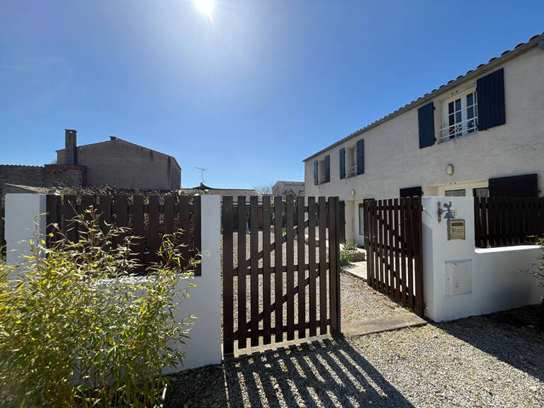 CHARME ET VOLUMES POUR CETTE MAISON FAMILIALE ! — photo 1