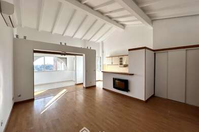 Appartement 4 pièces 230000 €