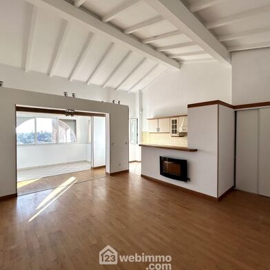 Appartement 4 pièces 230000 €