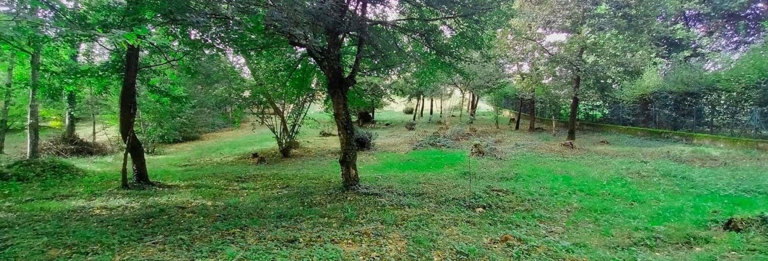 Terrain  1203 m² à vendre à Caillac (46140)