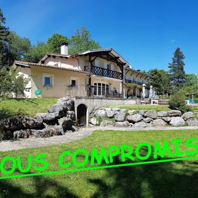 Maison 12 pièces 499000 €