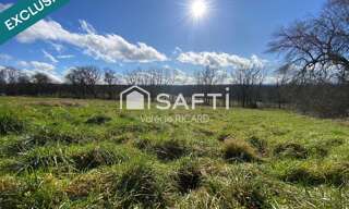 Terrain  3501 m² à vendre à Saint-Antonin-Noble-Val (82140)