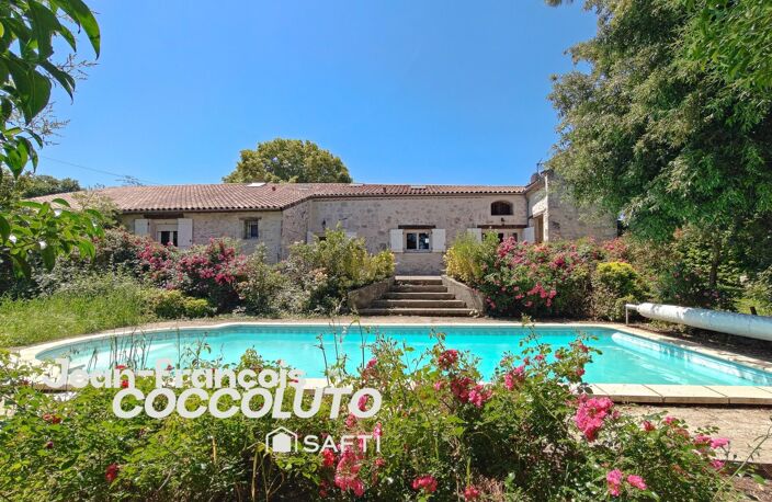 Maison familiale en pierre rénovée avec piscine — photo 3