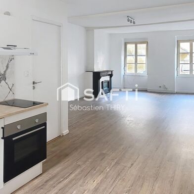 Appartement 4 pièces 128000 €