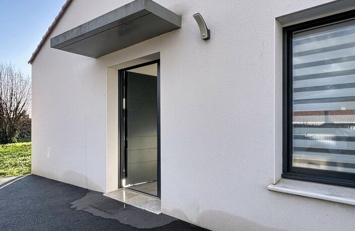 MAISON CONTEMPORAINE RECENTE PROCHE PLAGE — photo 5