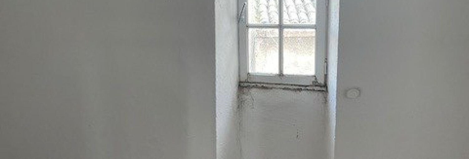 Immeuble  150 m² à vendre à Reillanne (04110)