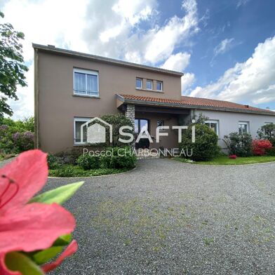 Maison 10 pièces 329900 €