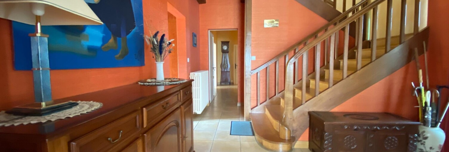 Maison 10 Pièces 310 m² à vendre à Fontenay-le-Comte (85200)