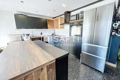 Appartement 4 pièces 299000 €