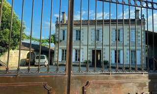 Maison 7 Pièces 250 m² à vendre à Montagne (33570)