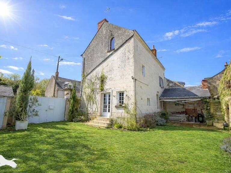 Maison en pierre de 4 pièces principales — photo 1