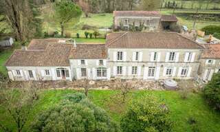 Maison 10 Pièces 433 m² à vendre à Bernay-Saint-Martin (17330)