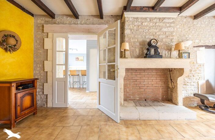 Maison en pierre de 10 pièces principales — photo 4