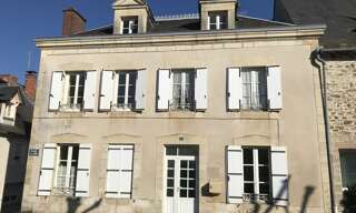 Immeuble   m² à vendre à Juillac (19350)