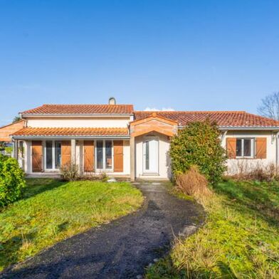 Maison 5 pièces 399000 €