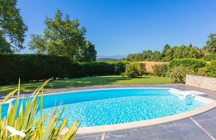 Villa de 6 pièces principales — photo 3