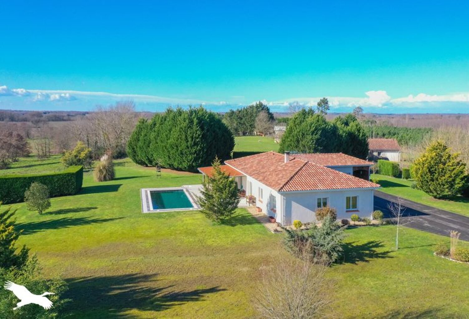 Contemporaine de 5 pièces principales — photo 1