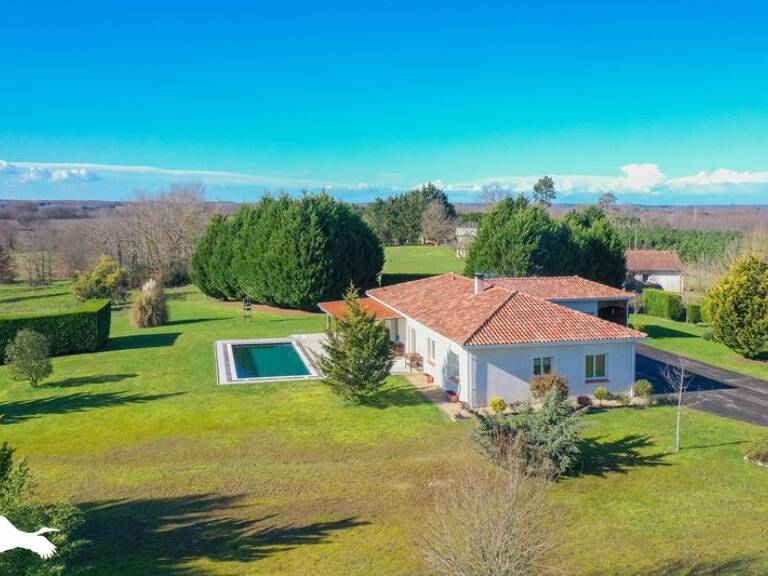 Contemporaine de 5 pièces principales — photo 1