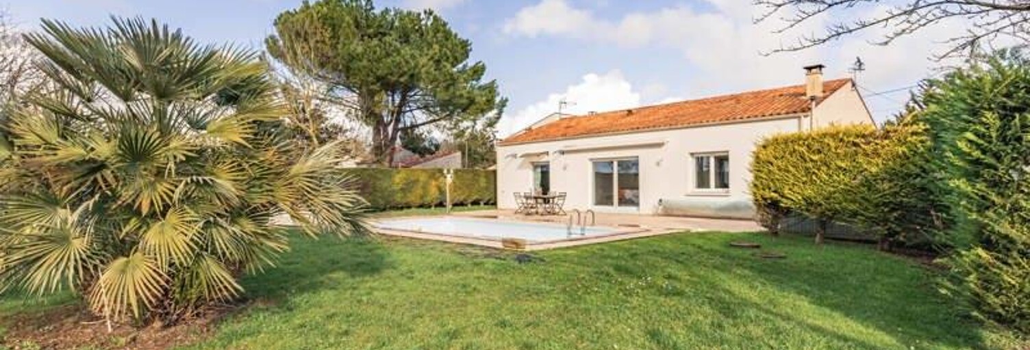 Maison 5 Pièces 139 m² à vendre à Romegoux (17250)