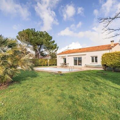 Maison 5 pièces 254880 €