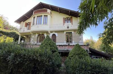 Maison art déco de 6 pièces principales — photo du bien