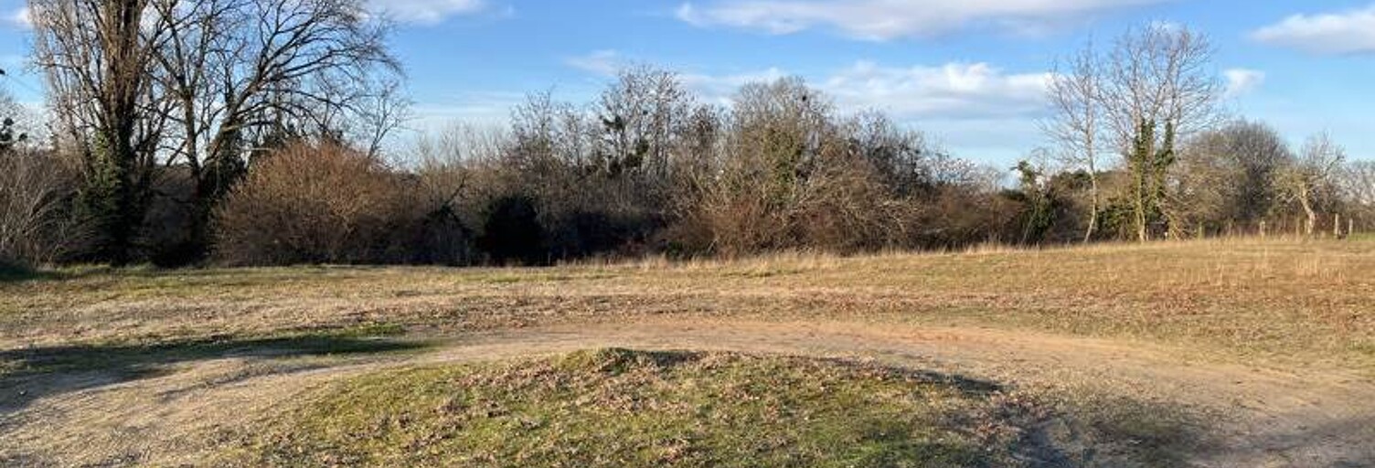 Terrain  2221 m² à vendre à Roquefort (40120)