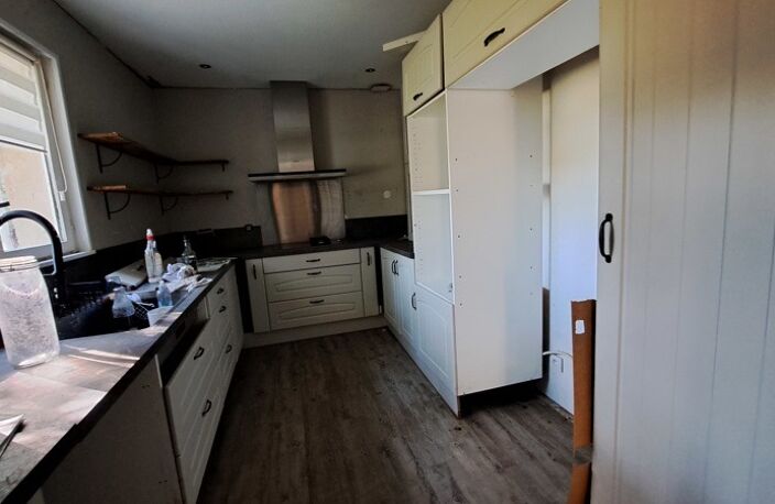 Vente maison 6 pièces 184 m² Gours (33660) — photo 4