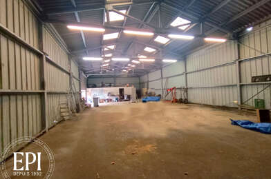 Commerce  399000 €