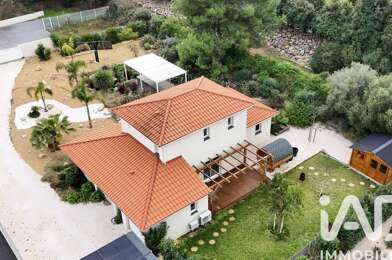 Maison 4 pièces 690000 €