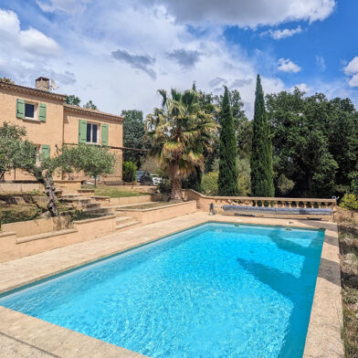 Maison 6 pièces 499000 €