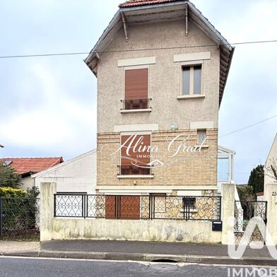 Maison 5 pièces 304500 €
