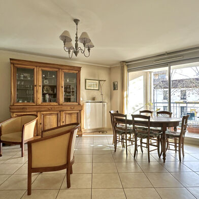 Appartement 4 pièces 465000 €