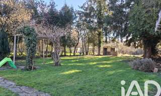 Terrain  950 m² à vendre à Saint-Germain-des-Prés (45220)