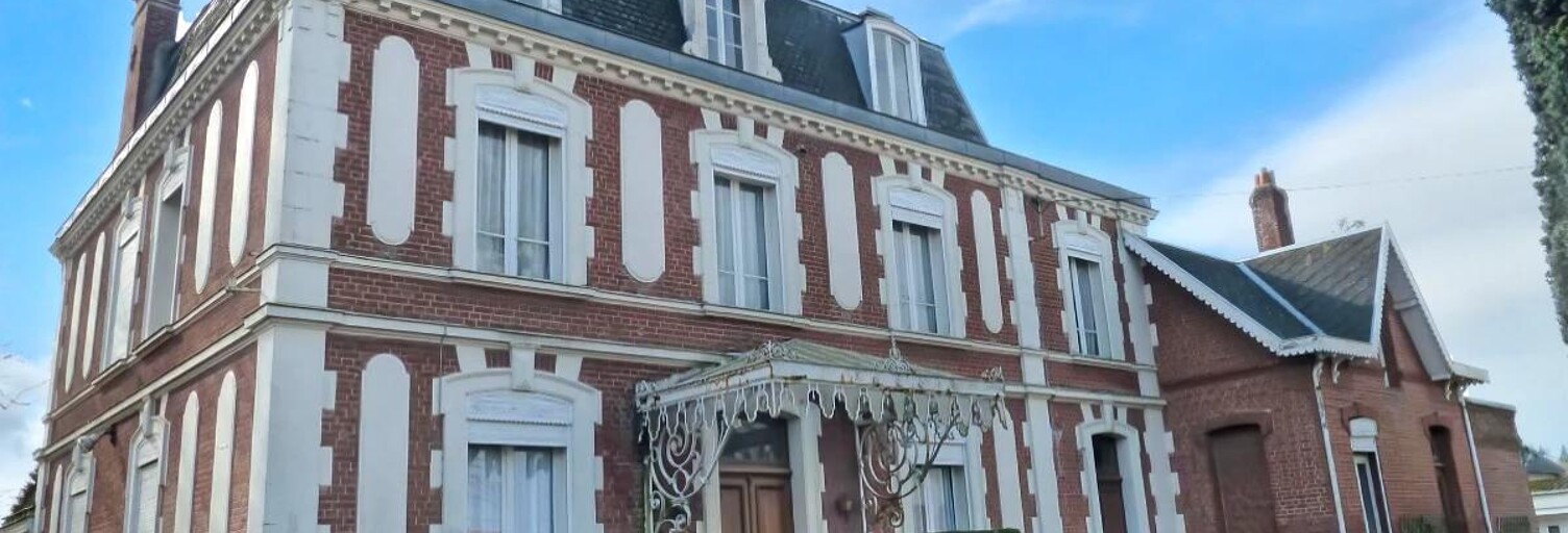 Maison 21 Pièces 535 m² à vendre à Cambrai (59400)