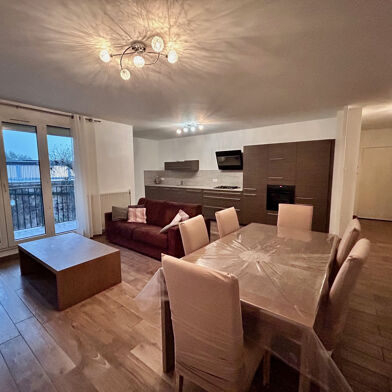 Appartement 3 pièces 1037 €