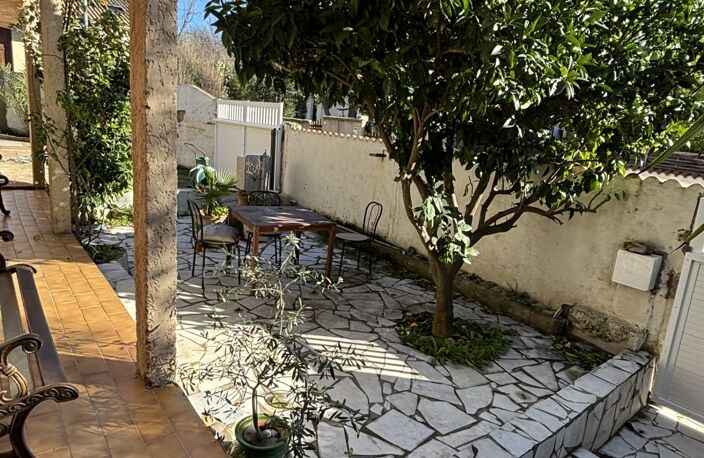 Vente Maison/villa 9 pièces — photo 3