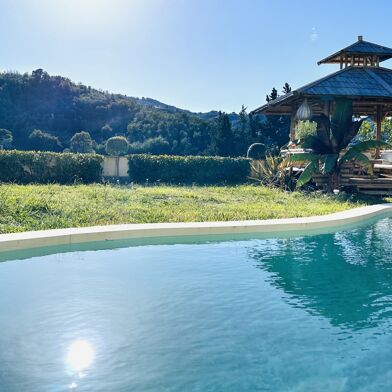 Maison 5 pièces 980000 €