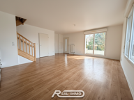 APPARTEMENT F4 AVEC GARAGE, BALCON ET PARKING — photo 2