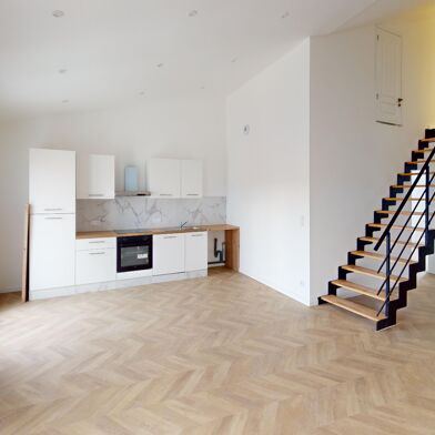 Appartement 5 pièces 330000 €