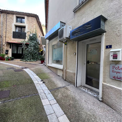 Commerce 2 pièces 395 €