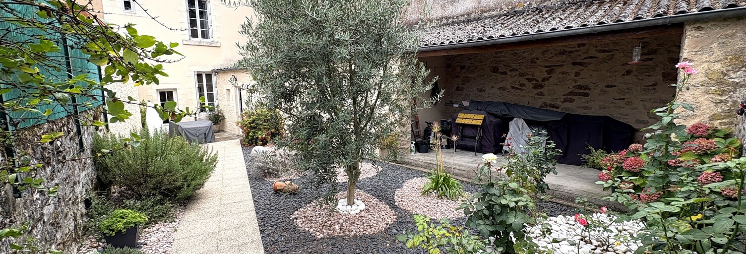 Maison 5 Pièces 150 m² à vendre à Parthenay (79200)