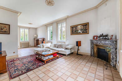 Maison 10 pièces 649000 €
