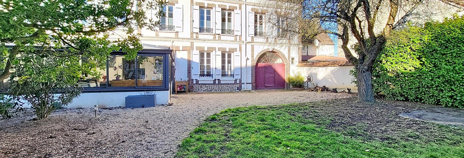 Maison 10 Pièces 296 m² à vendre à Marbois (27240)