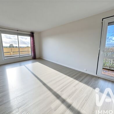 Appartement 4 pièces 132900 €