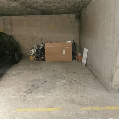 Garage  16000 €