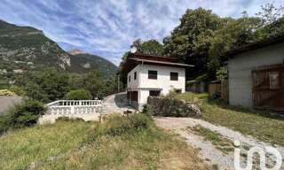 Maison 4 Pièces 77 m² à vendre à Saint-Martin-Vésubie (06450)