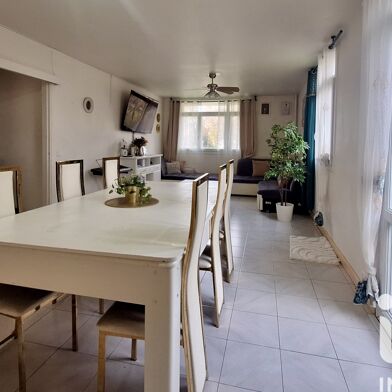 Appartement 4 pièces 159000 €